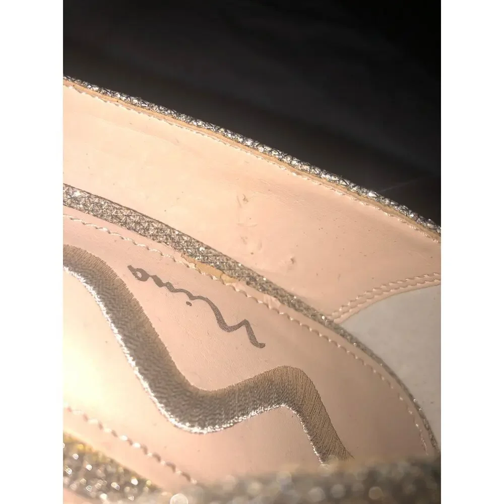 Nina Gold Heels Size 9.5 Crystal Royalcore Regal Wedding Event  Peep Toe Sparkle
